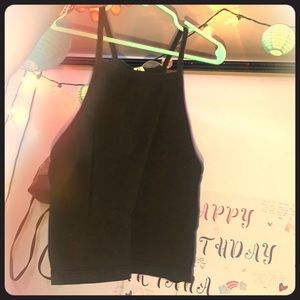 H&M Plain Black crop top.